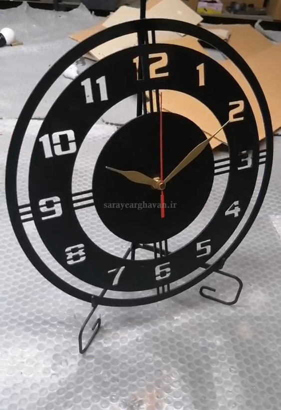 ساعت رومیزی مدرن فلزی کد H200