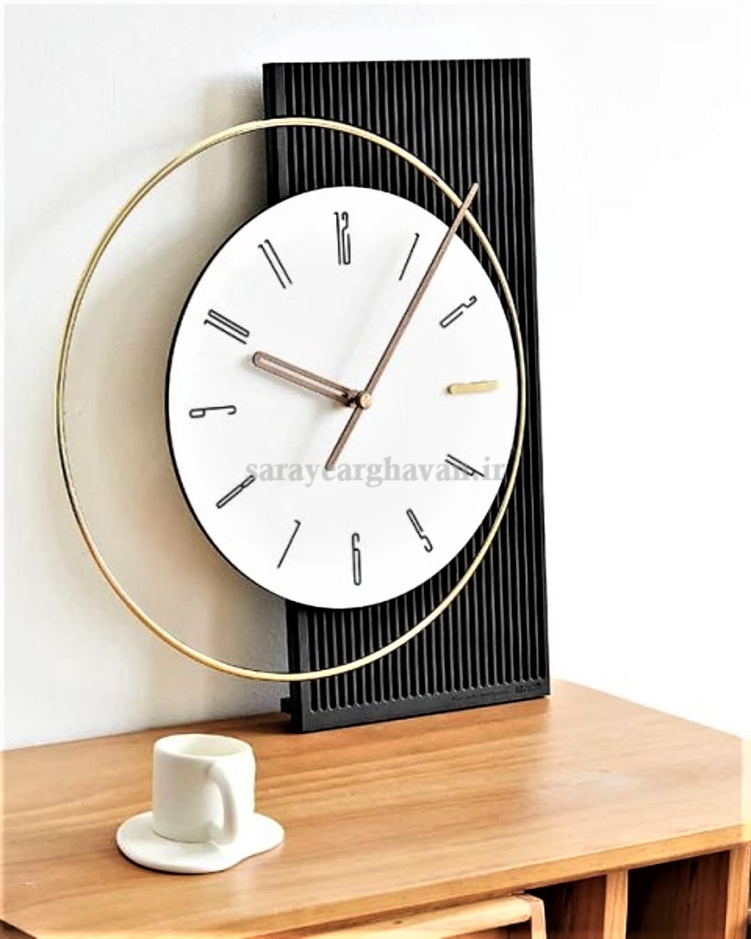 ساعت دیواری مدرن فلزی کد H511