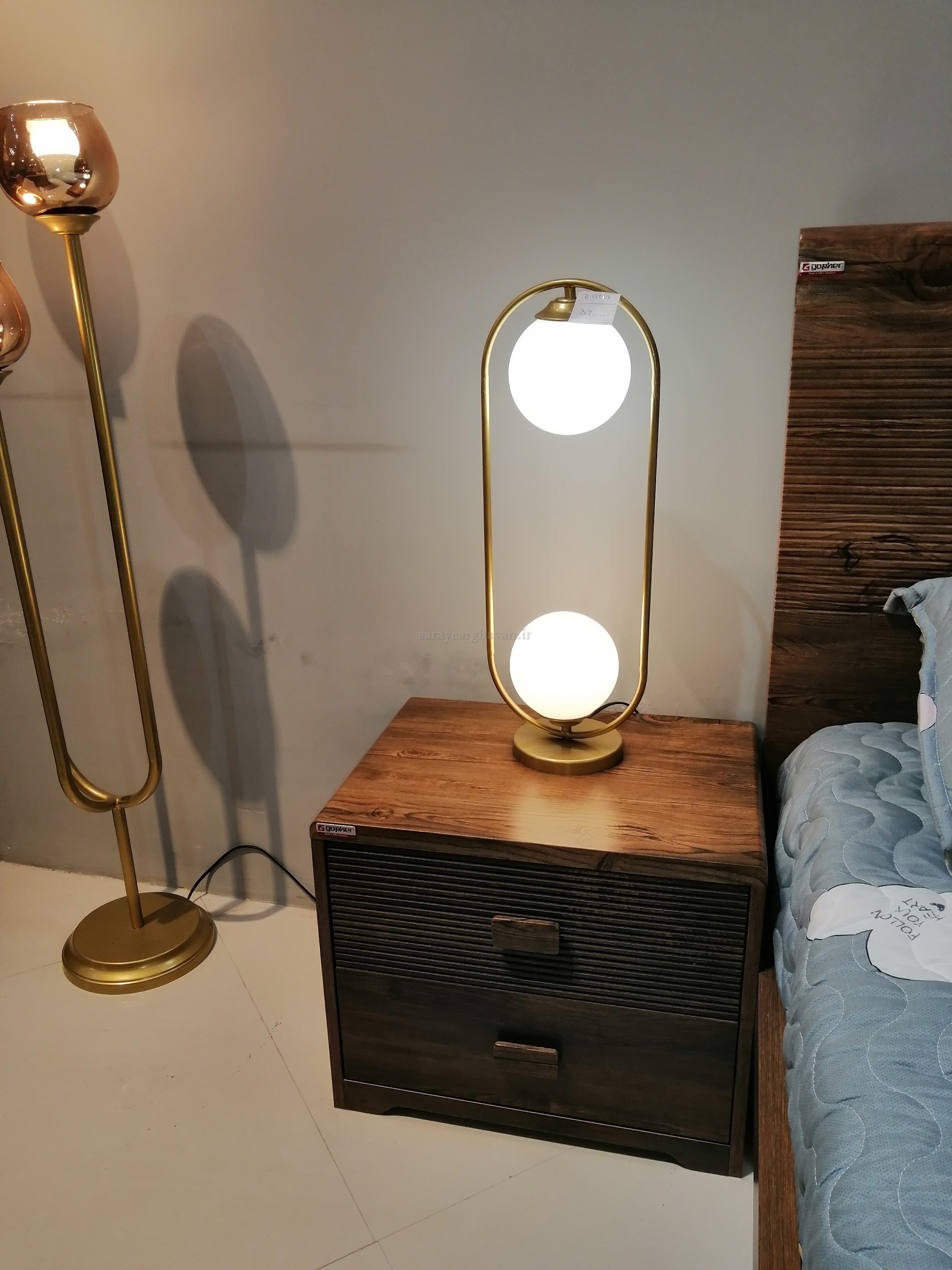 آباژور رومیزی مدرن فلزی 2 شعله(ارسال با حباب) R124.2