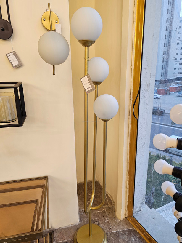 آباژور ایستاده مدرن فلزی 3 شعله (ارسال با حباب) R126
